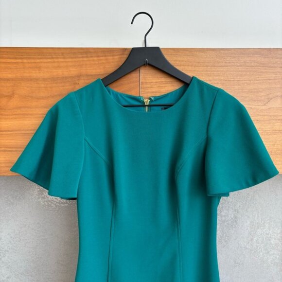 BADGLEY MISCHKA Flutter Sleeve Sheath Dress, Size 4 - Picture 3 of 12